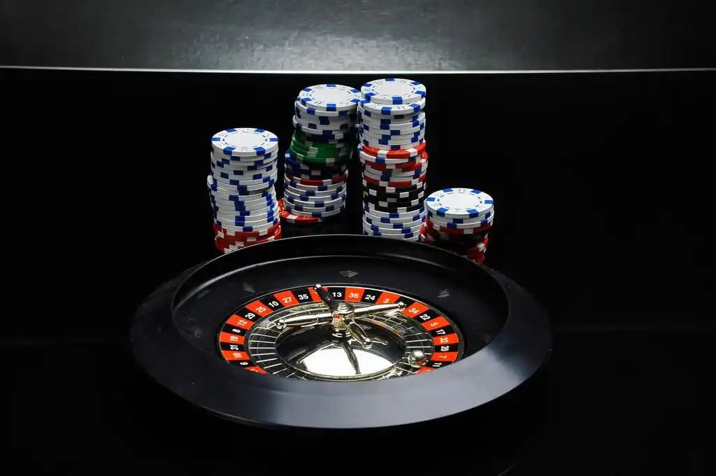 Comparison of clear navigation and cluttered betting platforms for bd 101 users